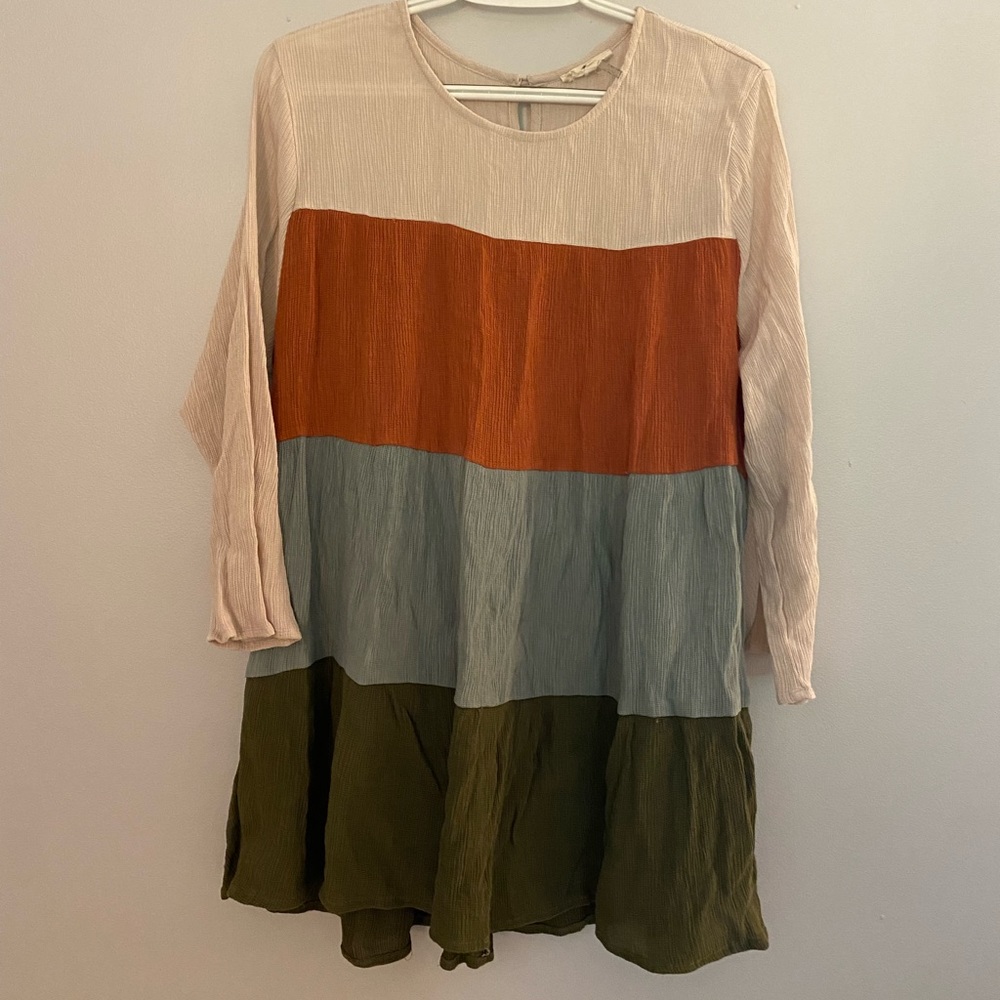 Entro, tired tunic, fall textured top